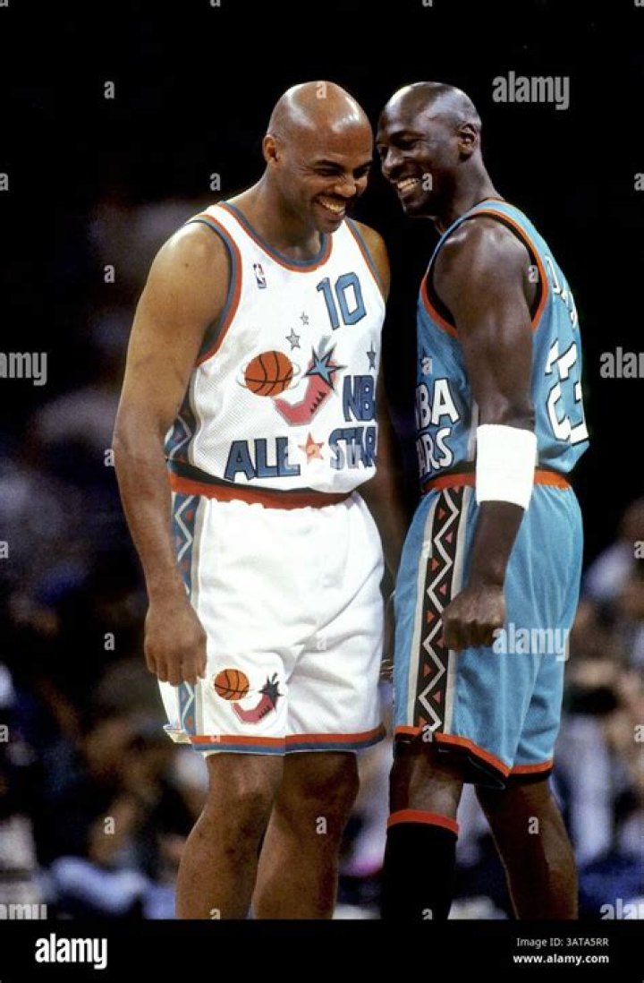 Are charles barkley and mj friends?