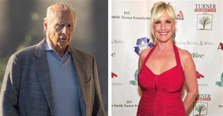 Did tom girardi represent erin brockovich?