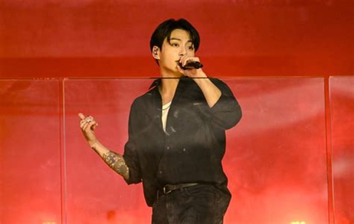 Does jungkook sing in head voice?