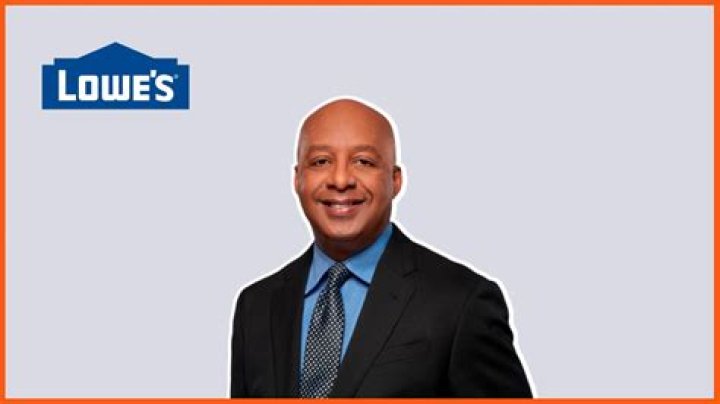 Does marvin ellison own lowes?