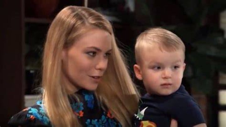 Does nelle get custody of wiley?