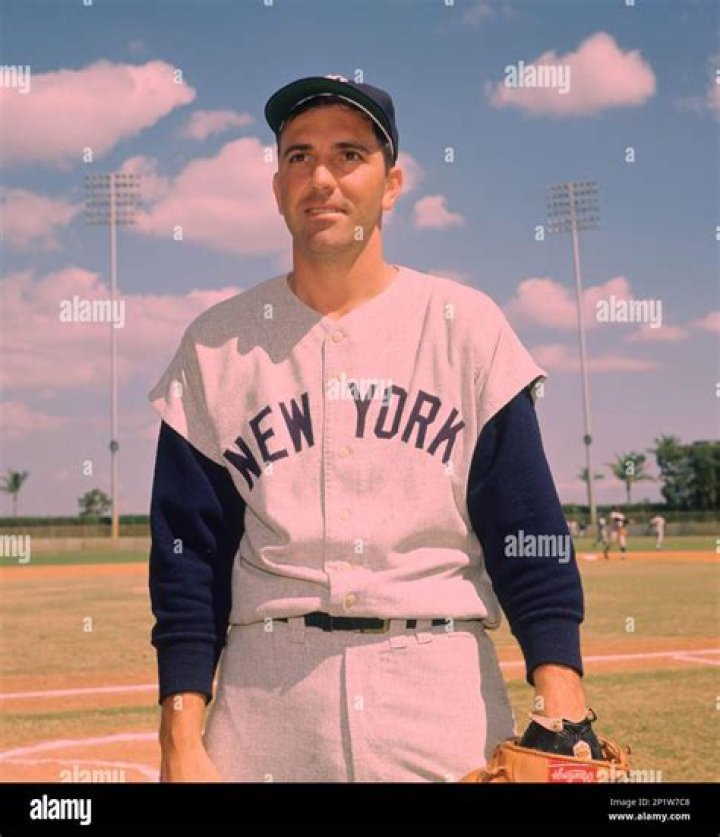 How old is clete boyer?