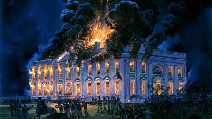 Was the white house ever burned to the ground?