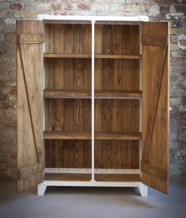 What is a schrank?