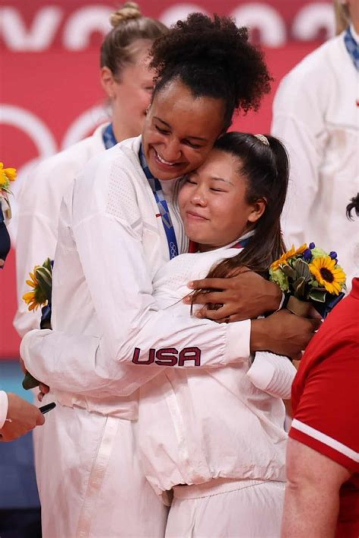 What nationality is justine wong orantes?