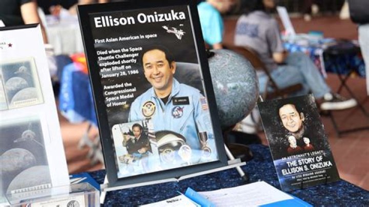 When was ellison onizuka born?