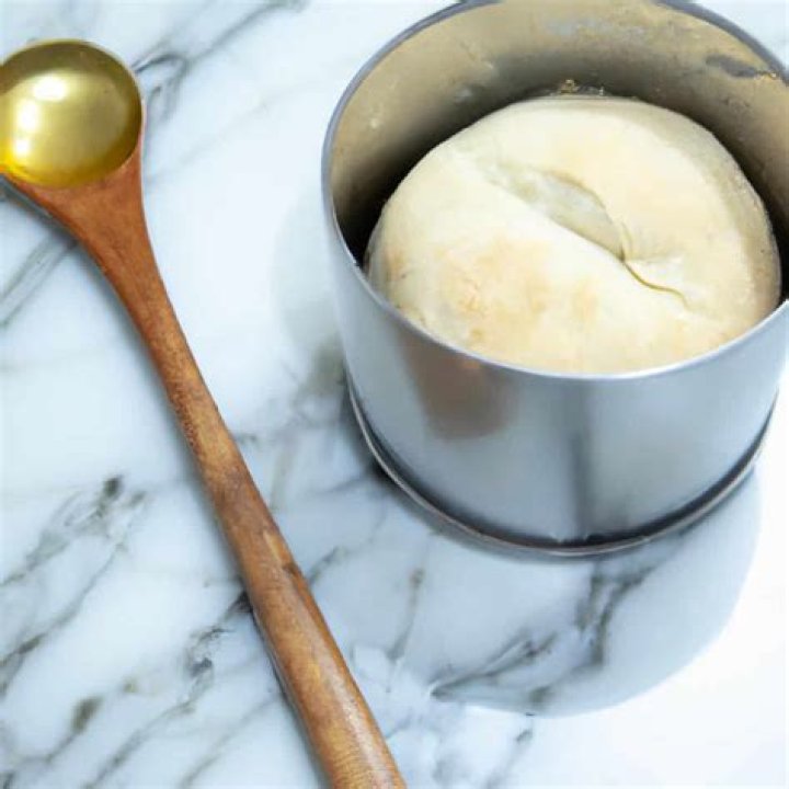 Will dough rise in a metal bowl?